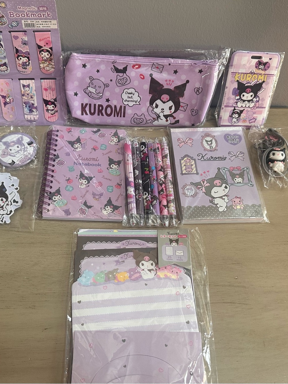 Cute Kuromi Stationary Bundle Notebooks Pen Set Colored Pages Stickers